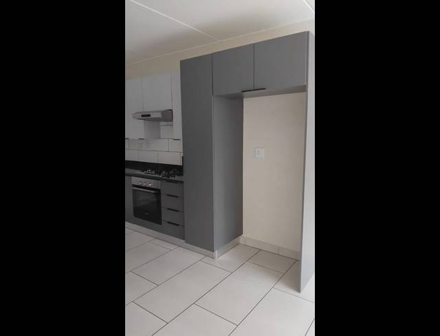 2 BEDROOM PROPERTY TO RENT IN SOUTH KENSINGTON